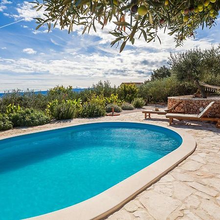 Holiday Home Zlatni San - Private Heated Pool 波尔 客房 照片