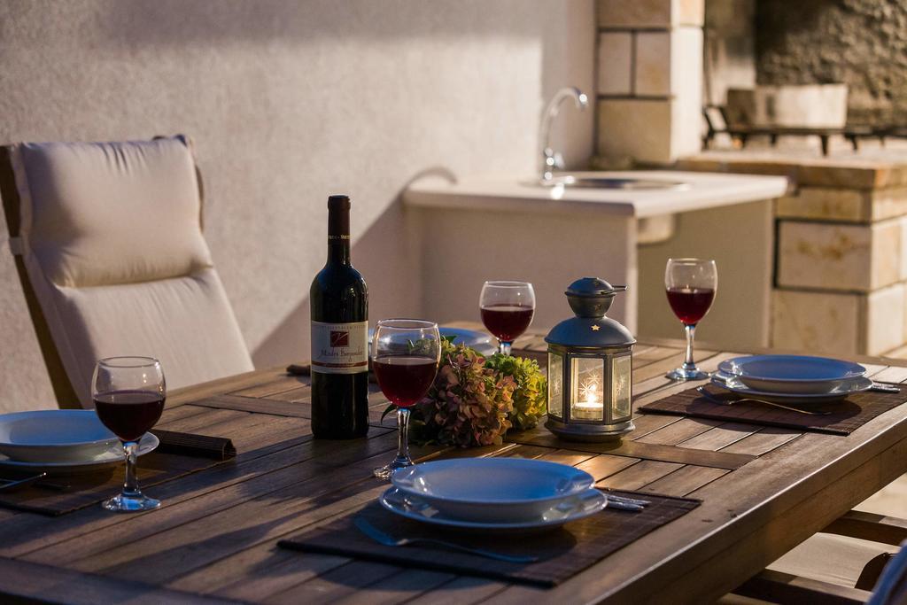 Holiday Home Zlatni San - Private Heated Pool 波尔 客房 照片