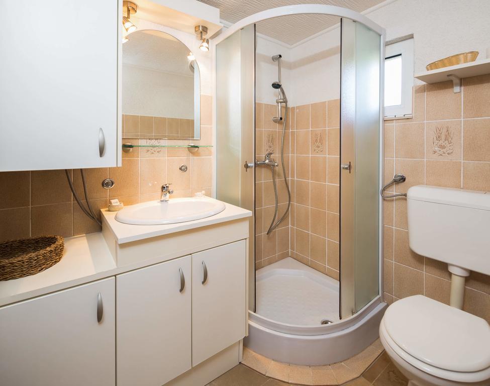 Holiday Home Zlatni San - Private Heated Pool 波尔 客房 照片