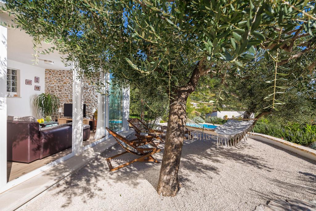 Holiday Home Zlatni San - Private Heated Pool 波尔 客房 照片