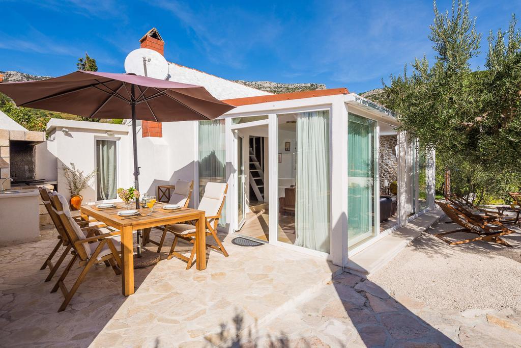 Holiday Home Zlatni San - Private Heated Pool 波尔 客房 照片